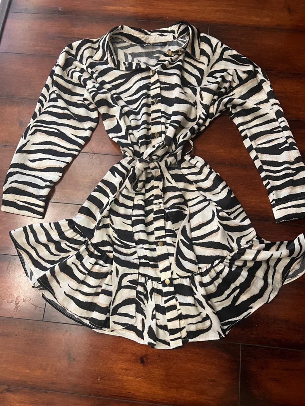 Zara Black and White Zebra-Print Tie-Waist Long Sleeve Dress